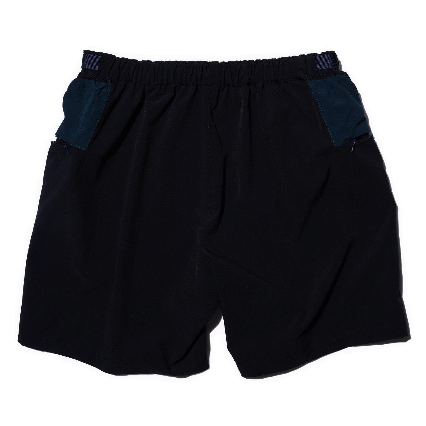 Day & Night Shorts - Black w/ Navy