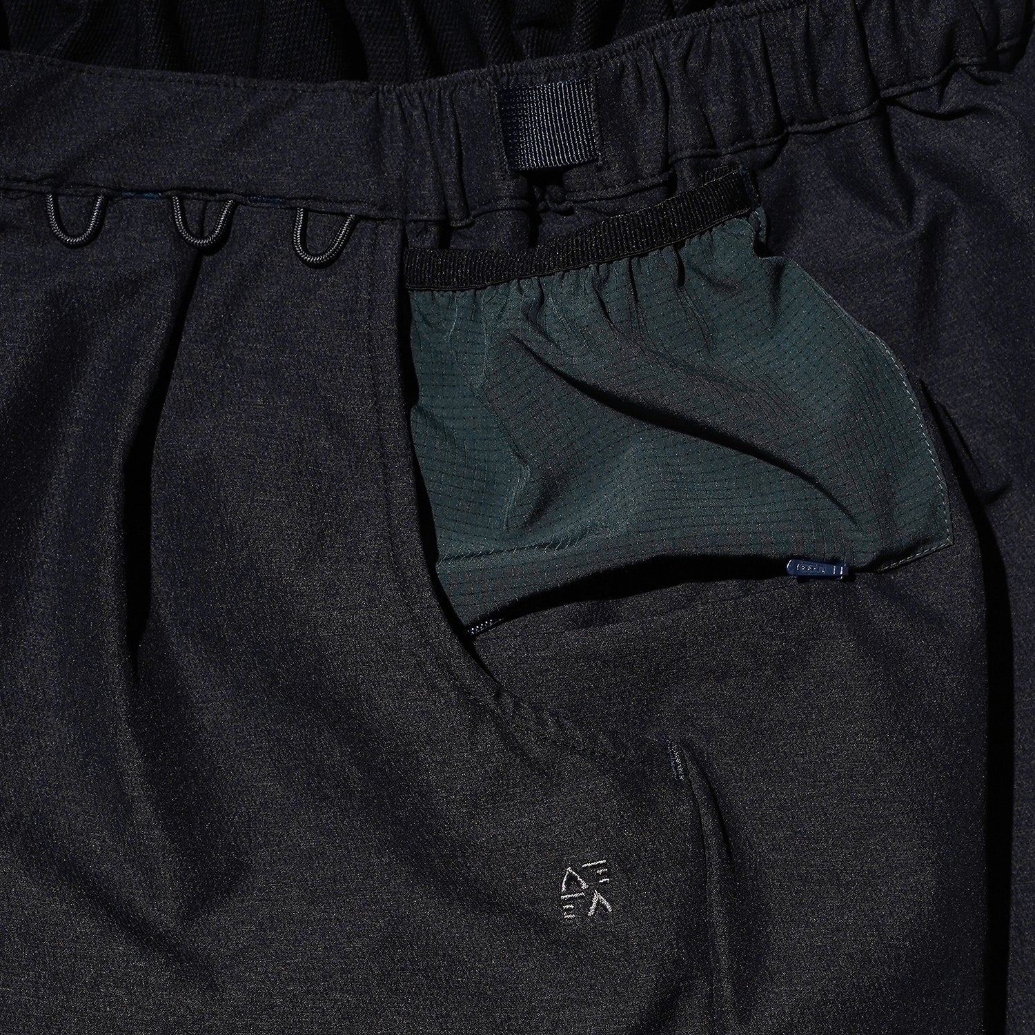 Day & Night Pants - Charcoal