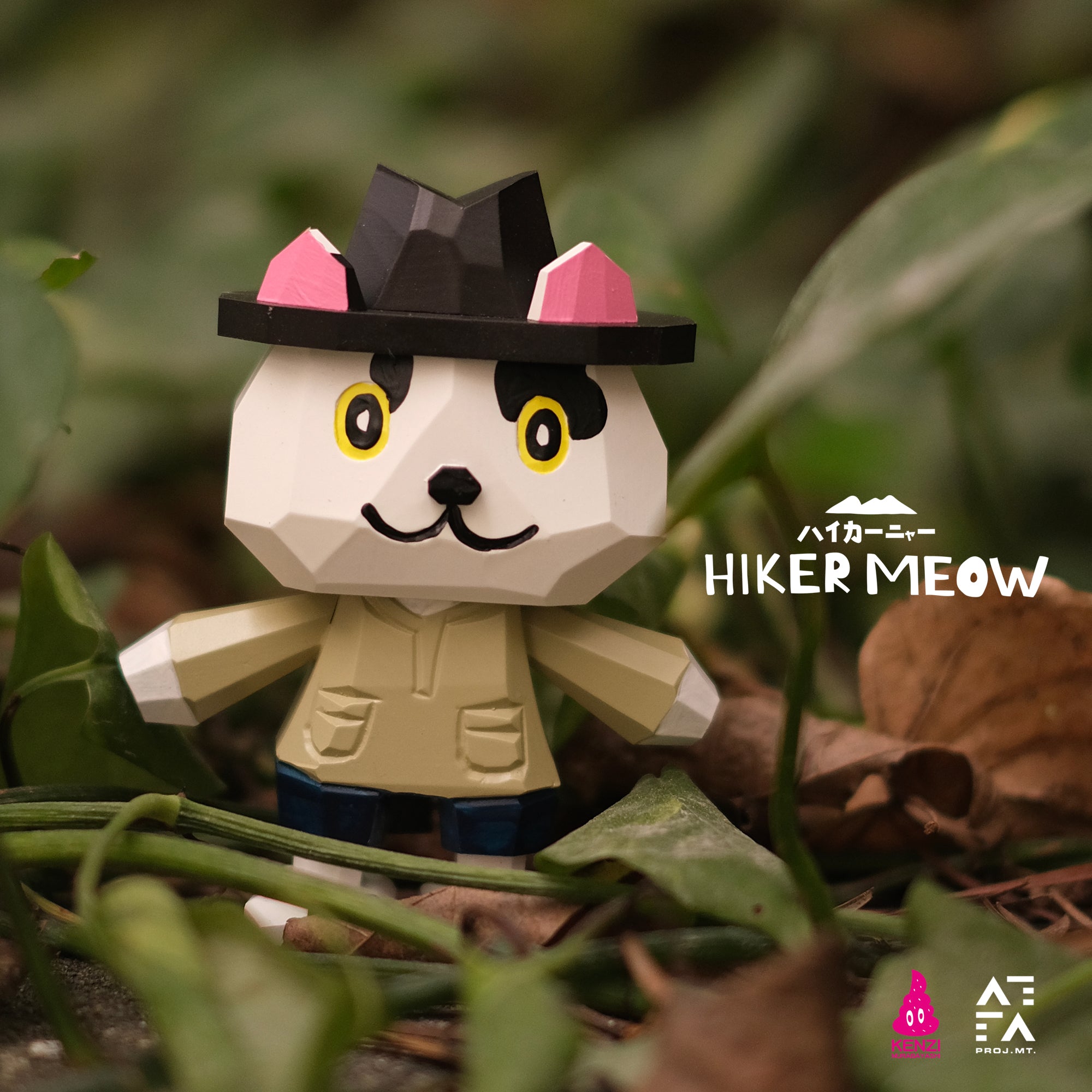 Hiker Meow by #PROJMT & #KENZI MURABAYASHI