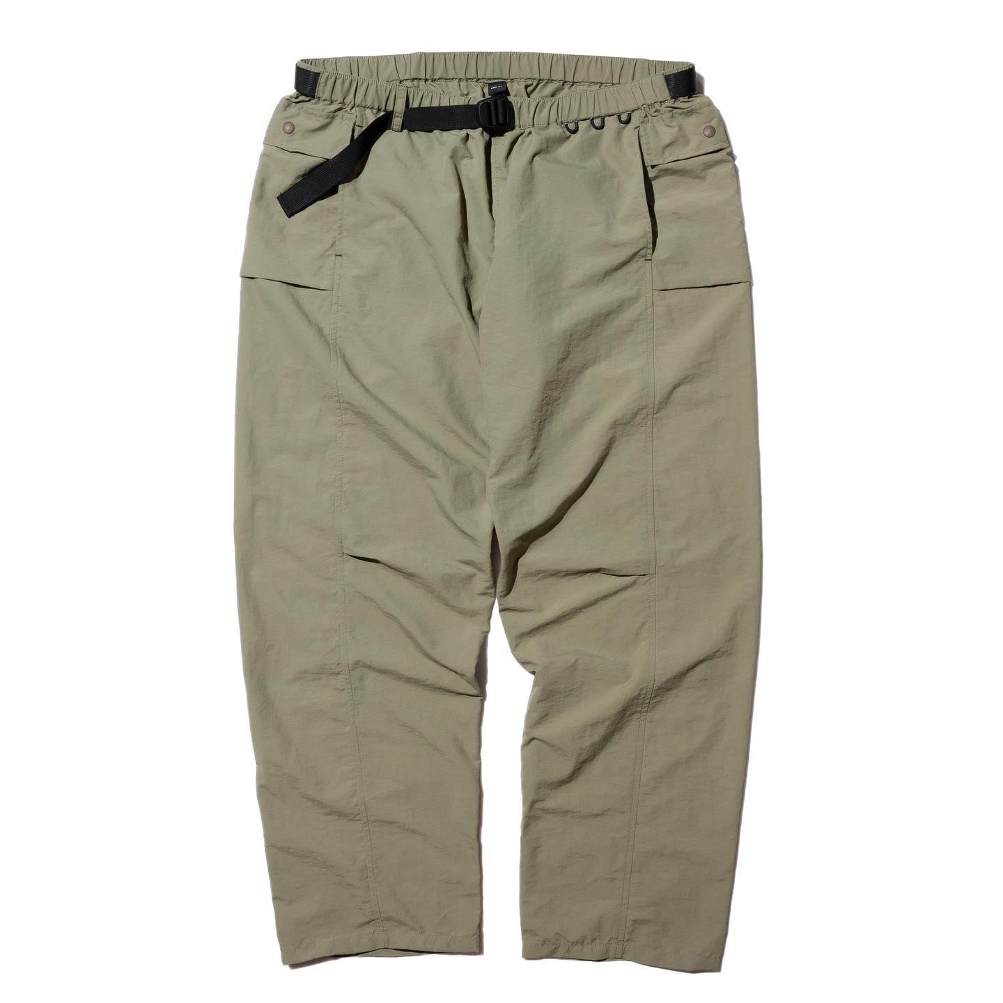 4 Pockets Pants 能夠應付濕熱天氣亦能在山和城市中穿搭的登山長褲