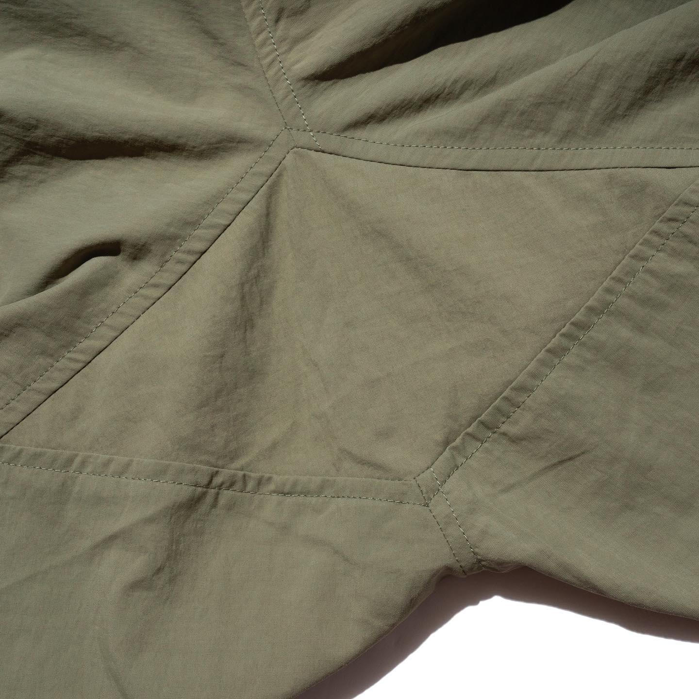4 Pockets Pants 能夠應付濕熱天氣亦能在山和城市中穿搭的登山長褲
