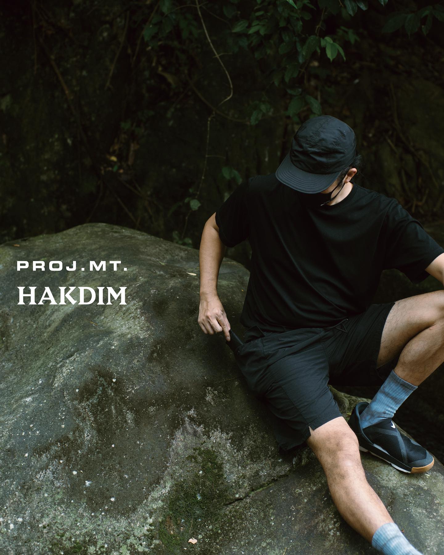 Side Pockets Shorts - Black by #PROJMT & #HAKDIM