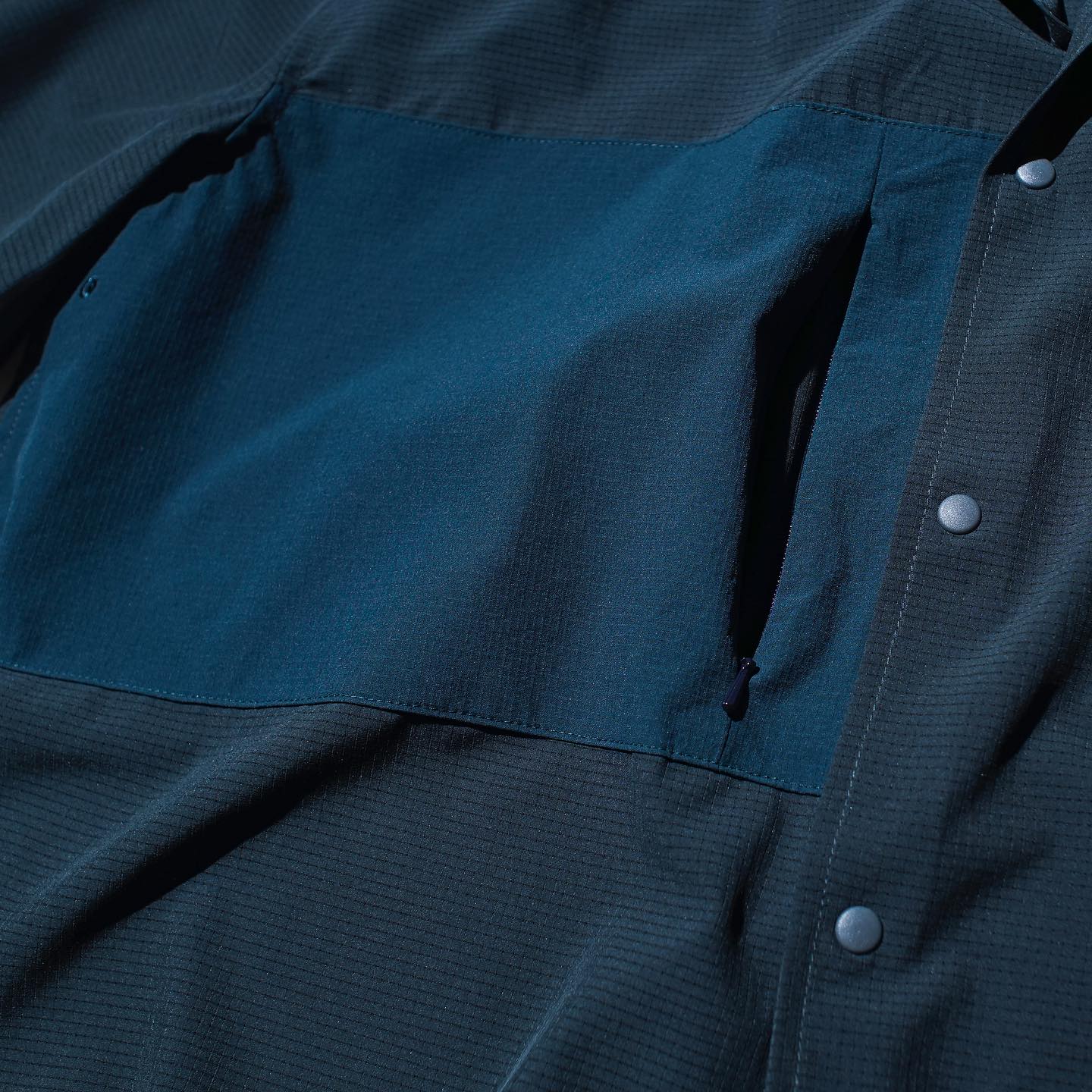 Day & Night Long - Sleeve Shirt - Midnight Blue