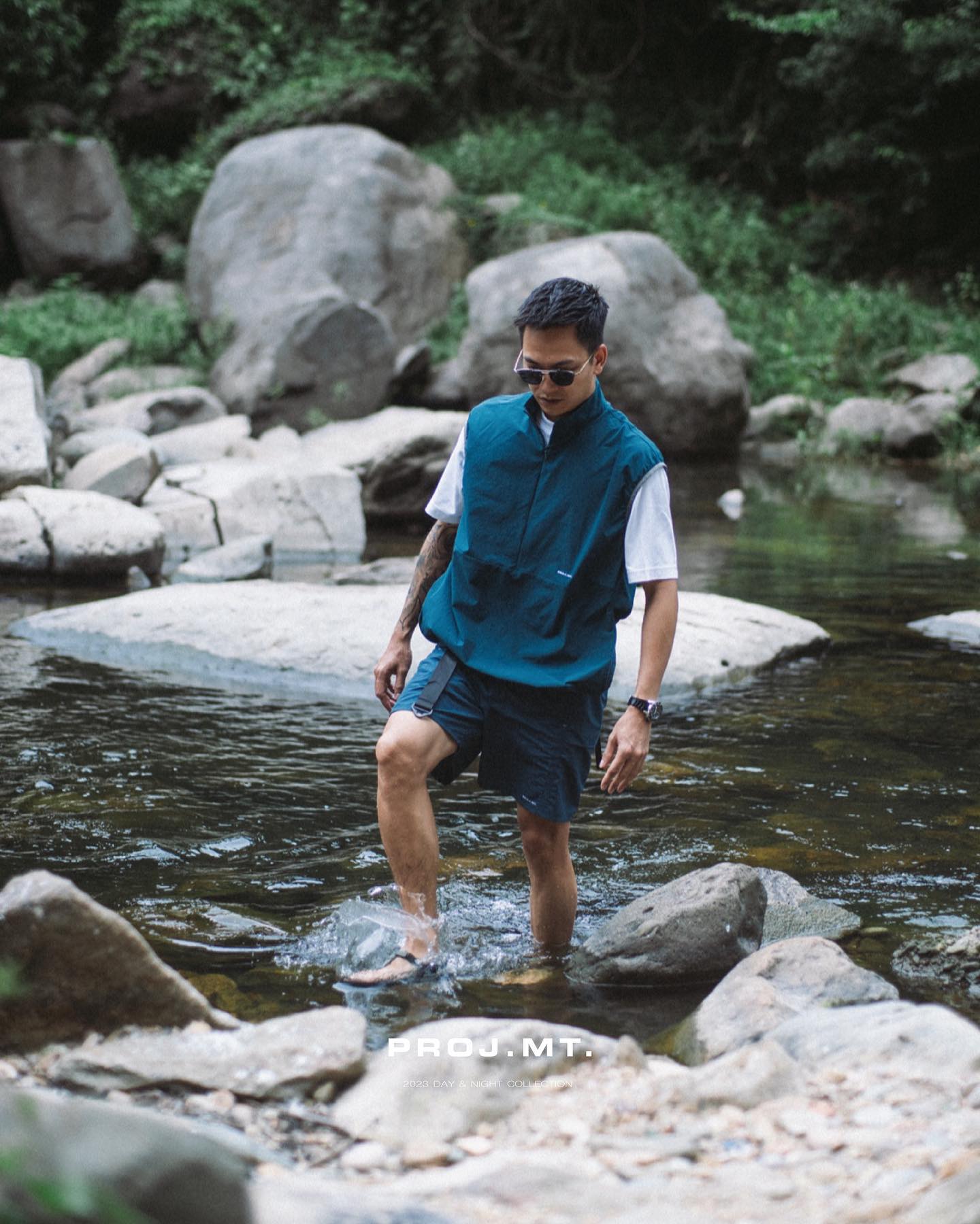 Day & Night Vest - Midnight Blue
