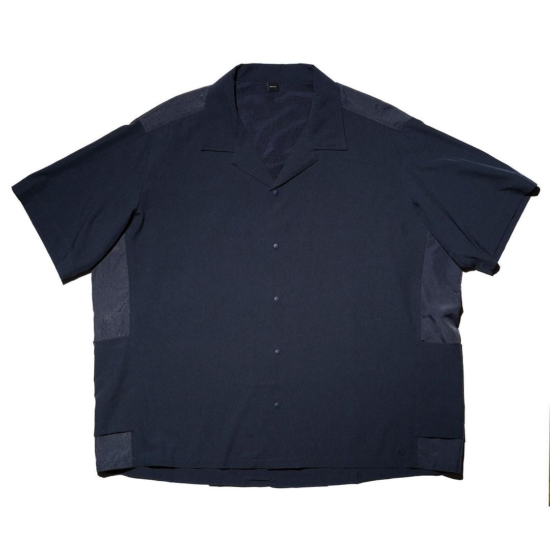 Side Pockets Open Collar Shirt - Blue